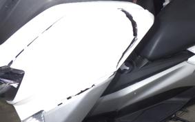 YAMAHA N-MAX SE86J