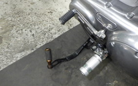 HARLEY XL883LI 2013