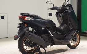 YAMAHA N-MAX SEG6J