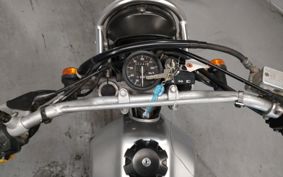 SUZUKI DJEBEL200 SH42A