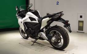HONDA VFR1200F 2013 SC63