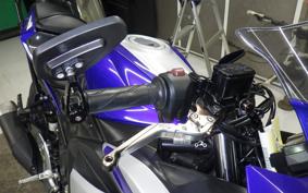 YAMAHA YZF-R25 RG10J