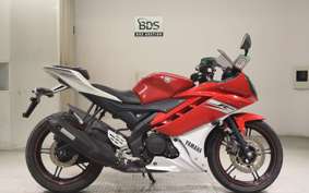 YAMAHA YZF-R15 2025