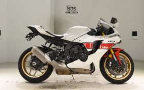 YAMAHA YZF-R1 2022 RN65J
