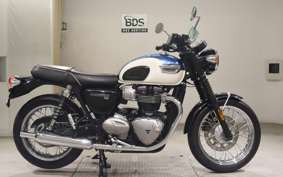 TRIUMPH BONNEVILLE T100 2016