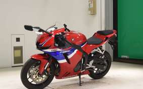 HONDA CBR600RR 2025 PC40