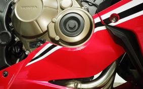 HONDA CBR650R 2019 RH03