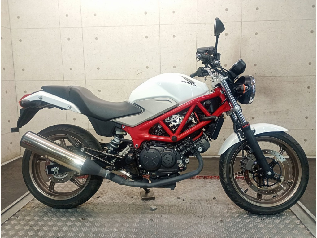 Фото Honda VTR 250 2014 с японского аукциона