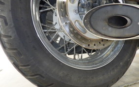 KAWASAKI VULCAN 900 CLASSIC 2013