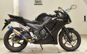 HONDA CBR250R GEN 3 2013 MC41