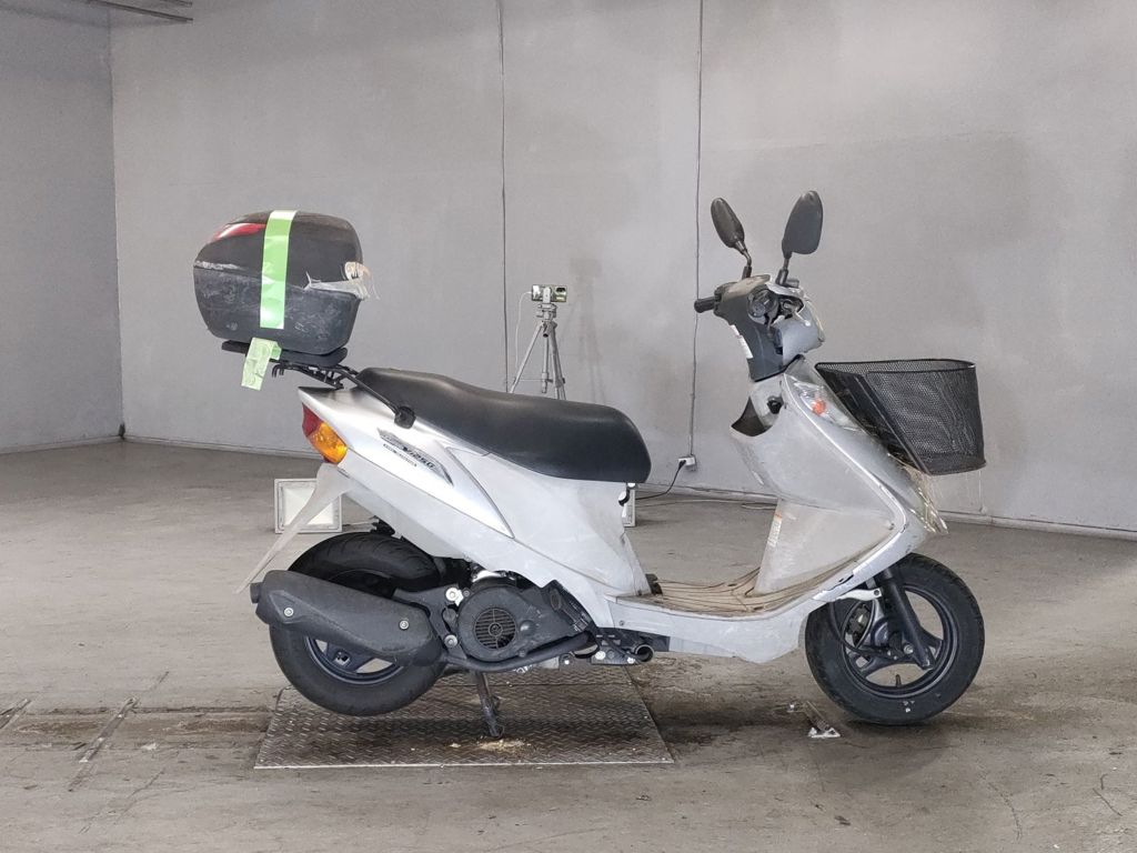 Фото Suzuki ADDRESS V125 с японского аукциона
