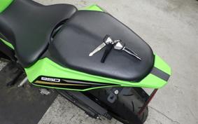 KAWASAKI ZX-25R ZX250E