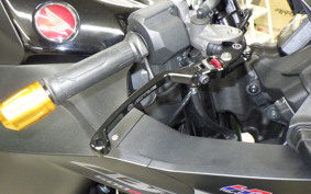 HONDA CBR600RR 2024 PC40