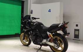 HONDA CB400 SUPER BOLDOR VTEC 2018 NC42