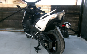 YAMAHA T-MAX 530 ABS 2017 SJ12J