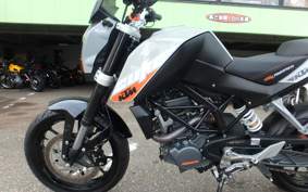 KTM 200 DUKE JUC40