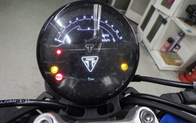 TRIUMPH TRIDENT 660 2026