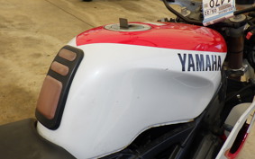 YAMAHA TZR250 R 3XV