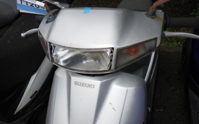 SUZUKI ADDRESS V100 CE11A