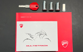 DUCATI MULTI STRADA V4S 2025 ZDMA200ACAB