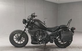 HONDA REBEL MC49