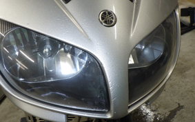 YAMAHA FZS1000 FAZER 2004