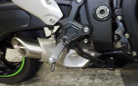 KAWASAKI ZX-25R 1983 ZX250E