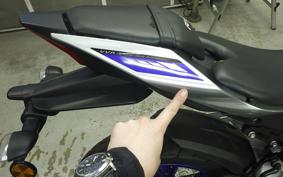 YAMAHA YZF-R15 M 2015