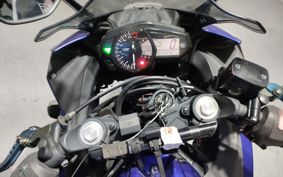 YAMAHA YZF-R25 RG10J