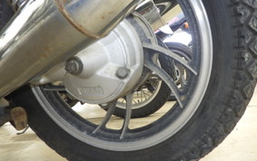 YAMAHA XJ750 E 5G8