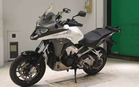 HONDA VFR800X 2015 RC80