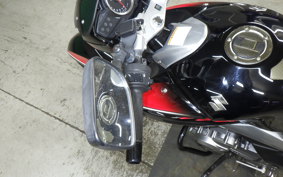 SUZUKI GSR250 1999