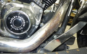 HARLEY FLSTC 1450 2004