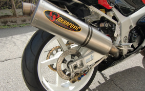 SUZUKI GSX-R1000 2001 GT74A