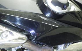 HONDA NM4 VULTUS -01 2016 RC82