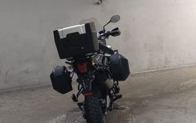 TRIUMPH TIGER 800 2014 TRE15B