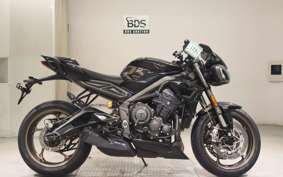 TRIUMPH STREET TRIPLE RS 2022