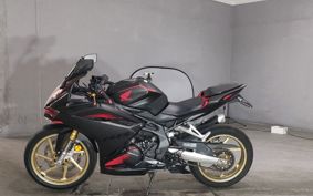 HONDA CBR250RR MC51