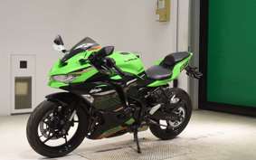 KAWASAKI ZX-25R ZX250E