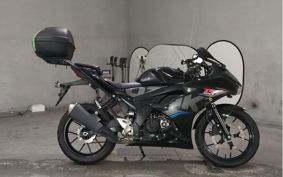 SUZUKI GSX-R125 DL33B