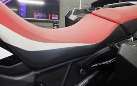 HONDA CRF1000L AFRICA TWIN 2017 SD04