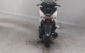 YAMAHA TRICITY 125 SE82J