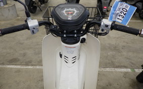 HONDA C110 SUPER CUB JA42
