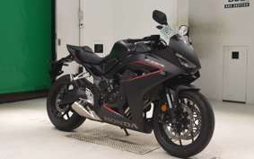 HONDA CBR650R E-Clutch 2025 RH17
