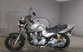 YAMAHA XJR1300 RP03J