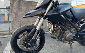 DUCATI  DUCATI  HYPERMOTARD 796 2011 ZDMB101AABB