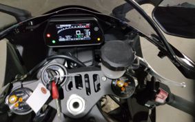 YAMAHA YZF-R1 2024 RN65J