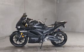 YAMAHA YZF-R25 RG43J