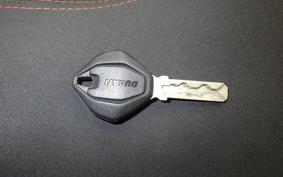 DUCATI パニガーレーV2ベイリス 2024