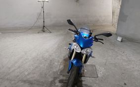 TRIUMPH STREET TRIPLE 2013 TTL116